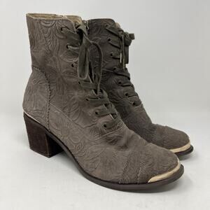 Joyfolie Bonnie Lace Ankle Boots Booties Mocha Floral Embossed Cow Suede Size 10